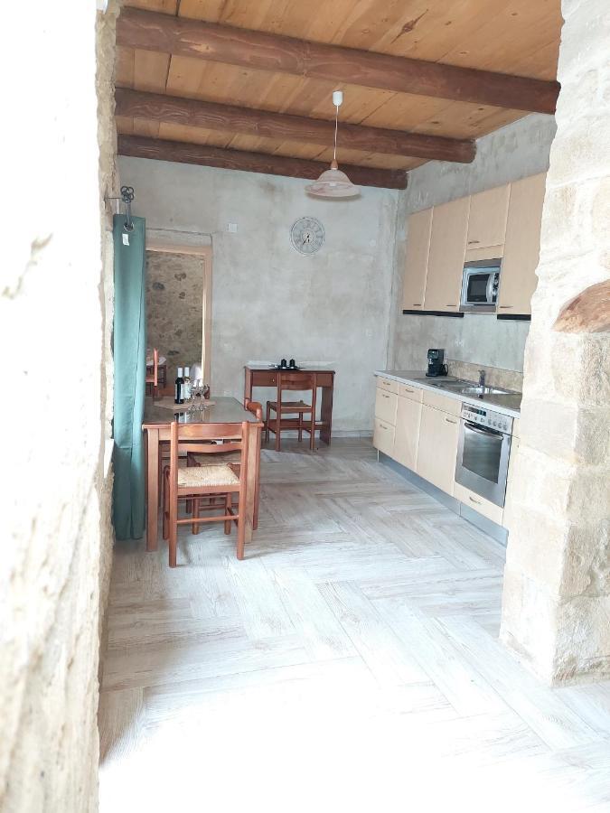 Petrakis Cretan Homes 키사모스 외부 사진