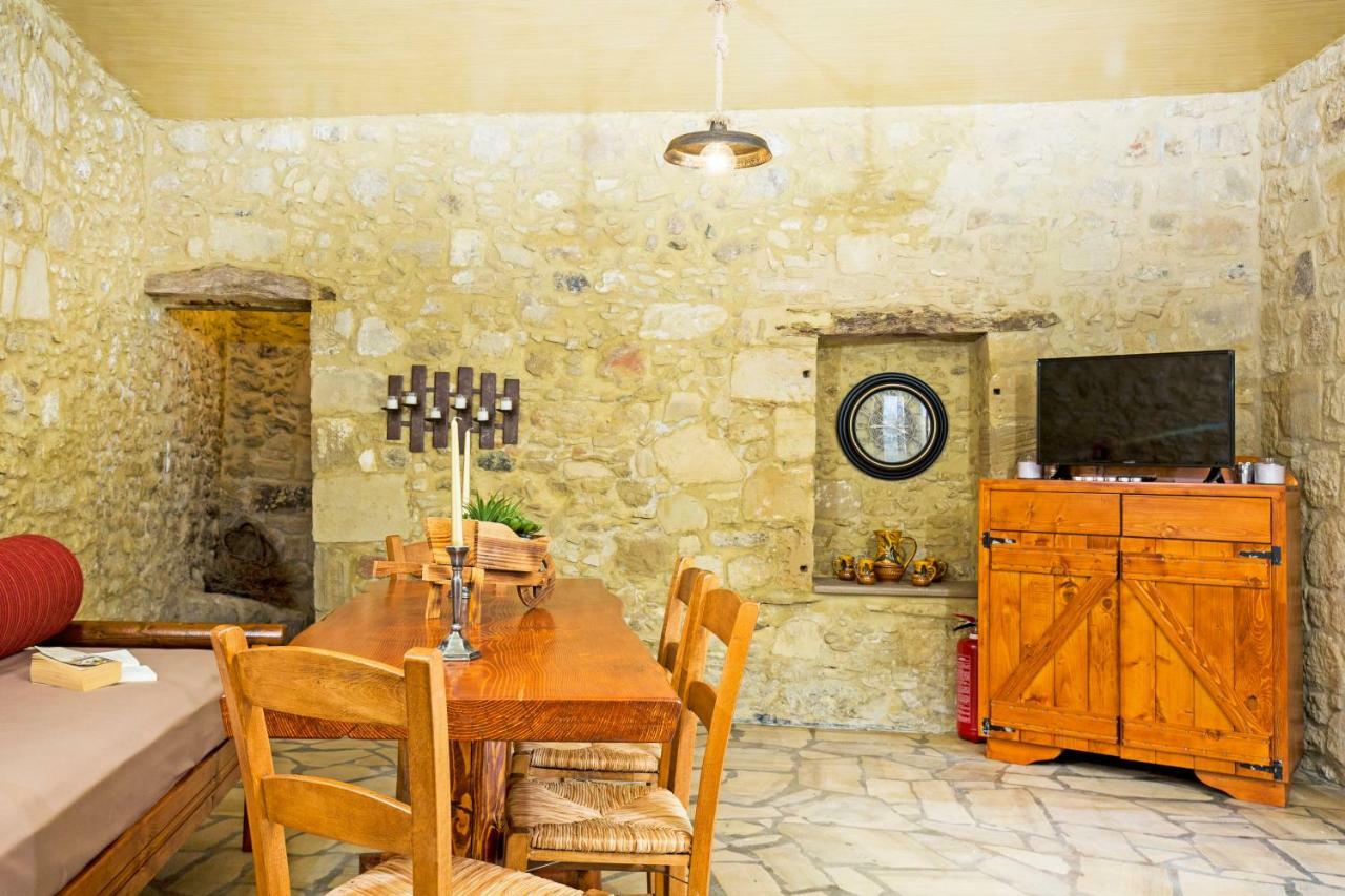 Petrakis Cretan Homes 키사모스 외부 사진