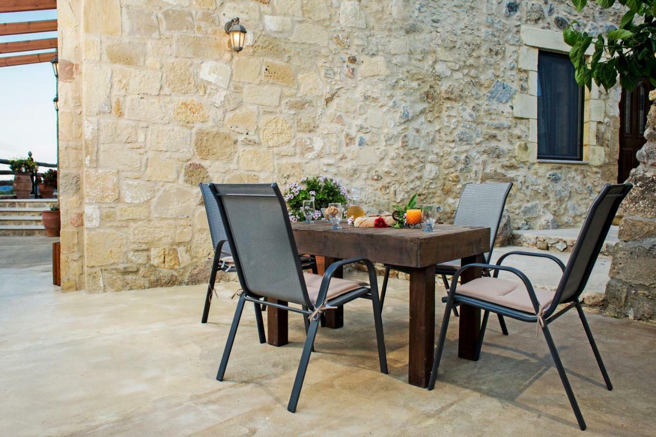 Petrakis Cretan Homes 키사모스 외부 사진