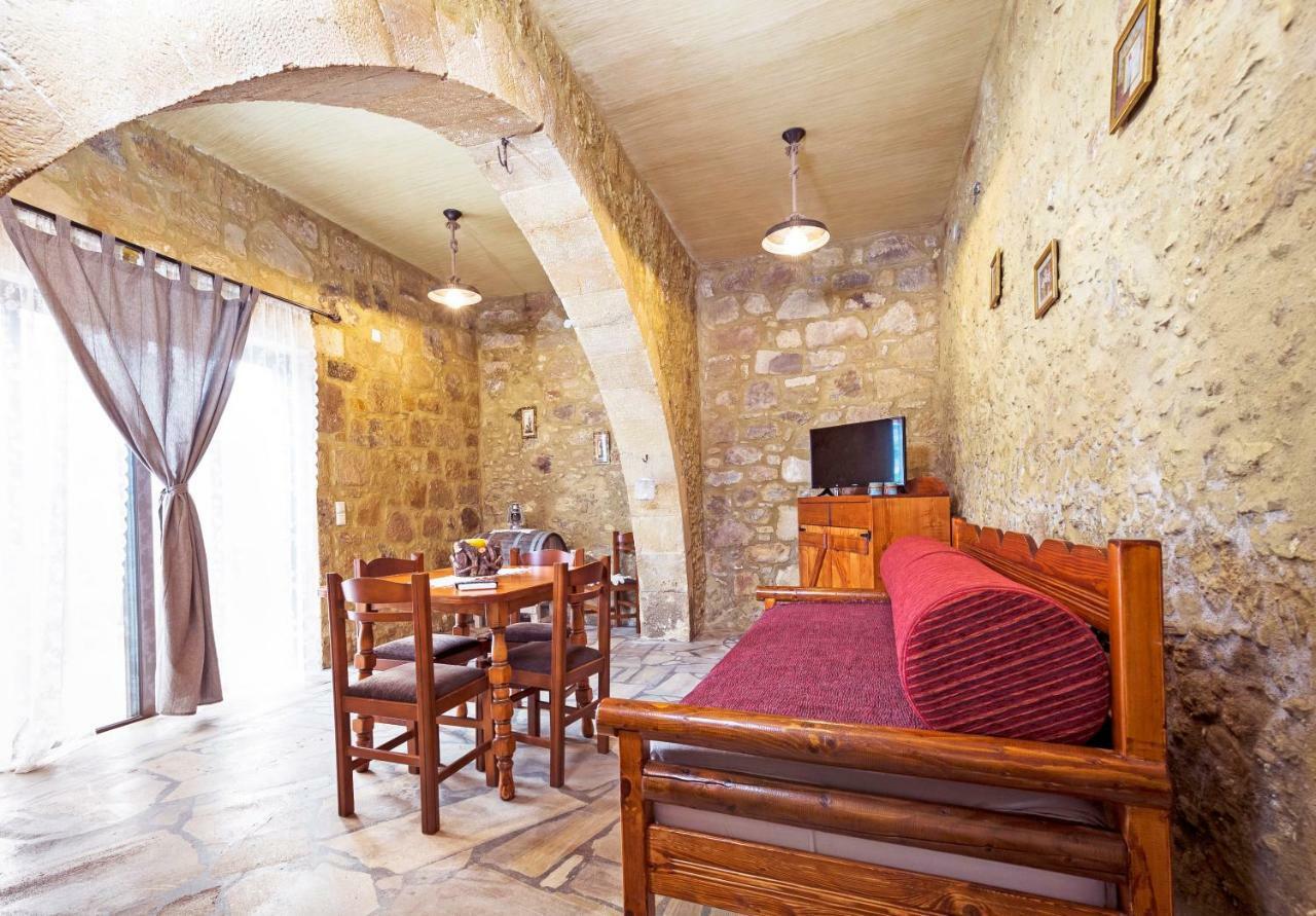 Petrakis Cretan Homes 키사모스 외부 사진